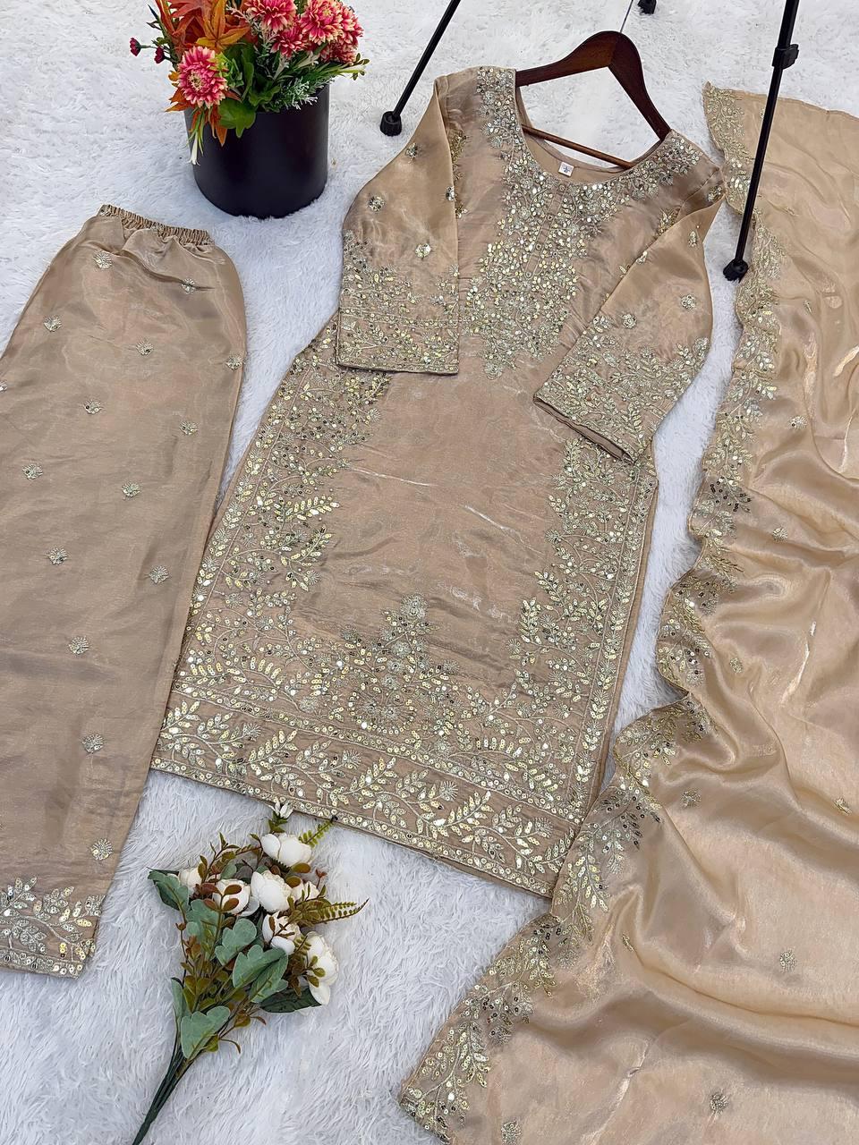 Roman Fabric Suit Set Cream